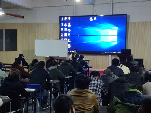 集團(tuán)總裁柯建東前往安徽公司部署2019年工作